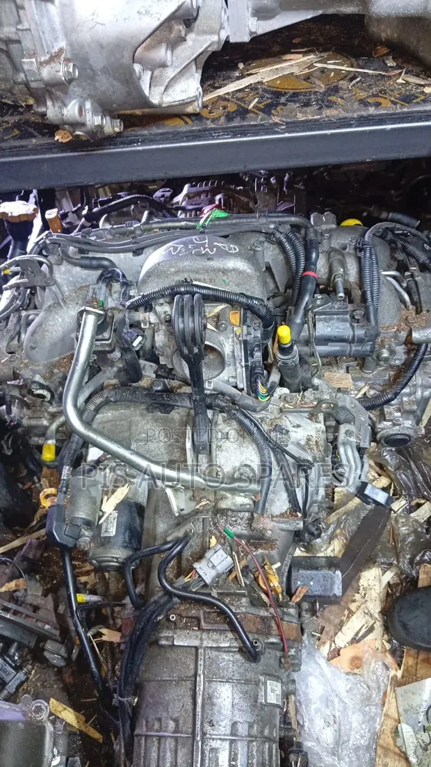 Subaru EJ20 Complete Engine - 1
