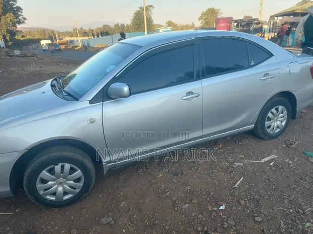 Toyota Allion 2005 Silver - 1