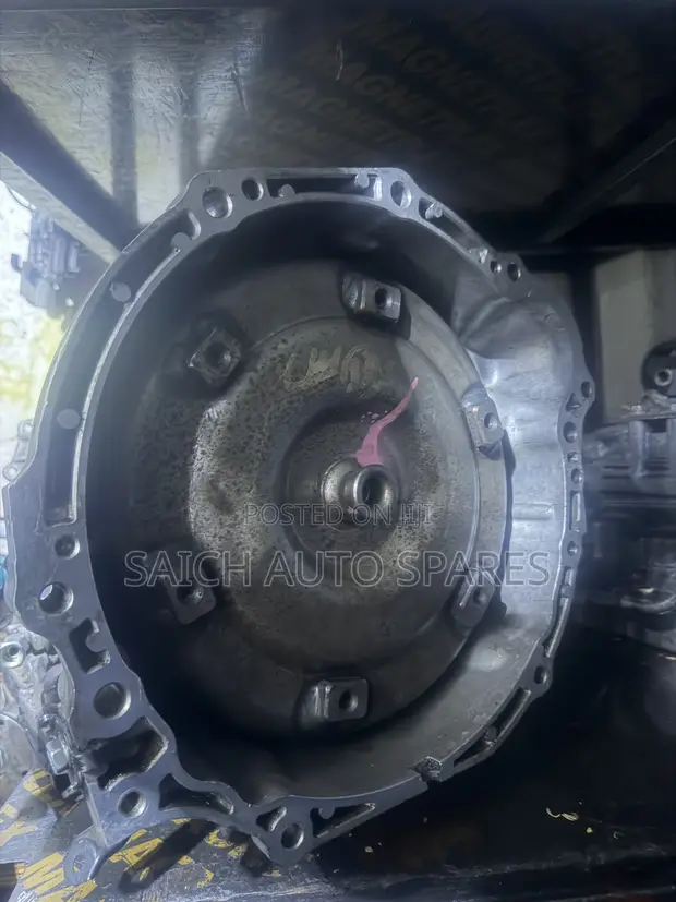 Toyota HiAce Gearbox - Used - 1