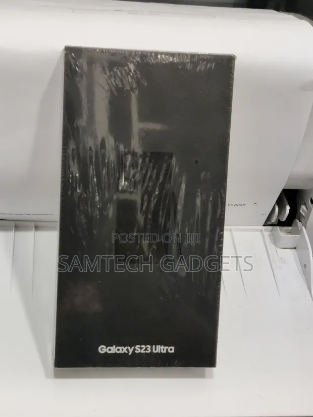 New Samsung Galaxy S23 Ultra 256GB Green - 1