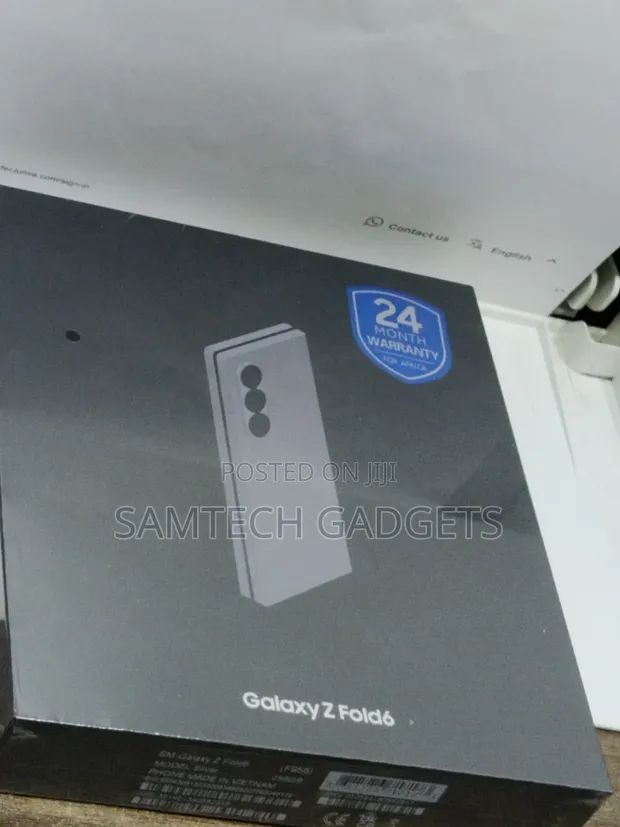 New Samsung Galaxy Z Fold6 256GB Silver - 1