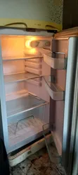 Ramtons RF/171 Fridge - 128L Mlango Mbili - 4