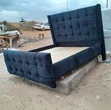 Kitanda cha Chester 5x6 | Navy Blue Velvet Super King - 2