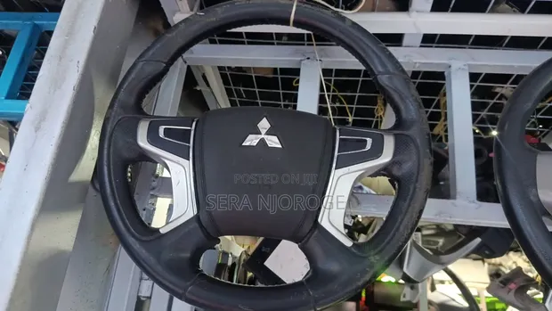 Mitsubishi Outlander 2018 Airbag ya Usukani - 1