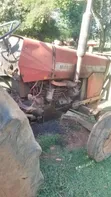 Kifurushi cha Trekta Massey Ferguson 290 na Baler International 435 - 2