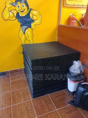 Heavy Duty Gym Flooring Mats (1m x 1m x 20mm)