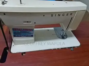 Singer Industrial Sewing Machine
