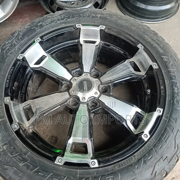 Magurudumu ya Ford Ranger 20" - 1