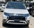 Mitsubishi Outlander 2.4 PHEV AWD 2019 White - 1