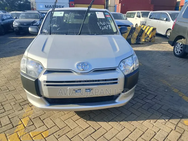 Toyota Probox 1.3 DX 2WD 2020 Nyeupe - 1