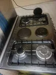Cooker ya Gesi ya Vichemsho 6 (4 Gesi, 2 Umeme) - 1