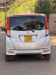 Toyota Roomy 2017 Nyeusi - 5