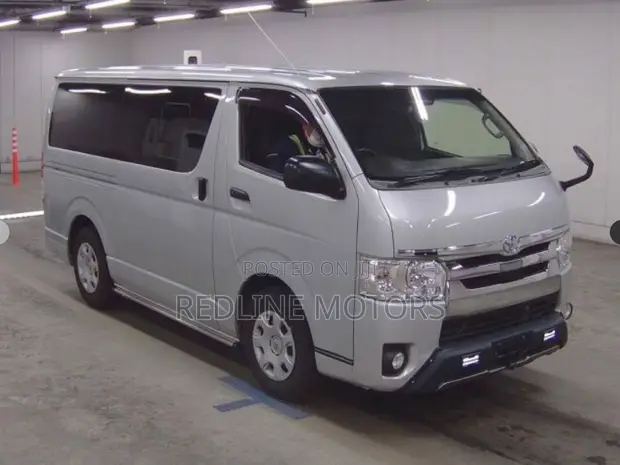 Toyota HiAce DX 2019 Silver - 1