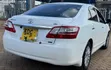 Toyota Premio 2014 Nyeupe - 1