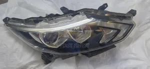 Nissan Qashqai 2018 Headlights (Ex-Japan)