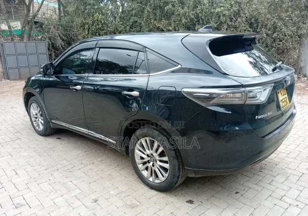 Toyota Harrier 2015 Black - 1