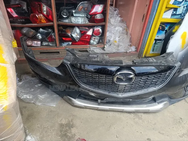 Bampa ya Mbele ya Mazda CX-5 na Foglights na Covers - 1
