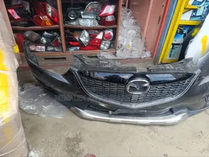 Bampa ya Mbele ya Mazda CX-5 na Foglights na Covers