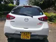 Mazda Demio 2018 Nyeupe - 2