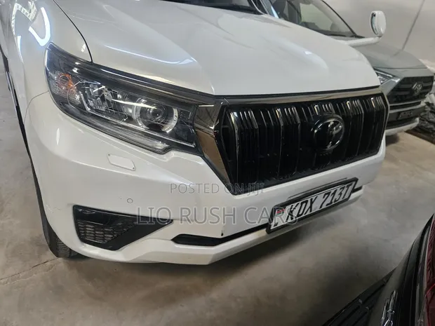 Toyota Land Cruiser Prado 2020 White - 1