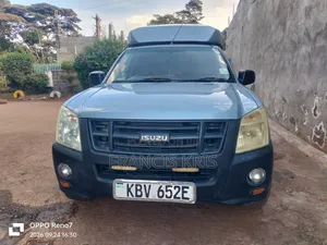 Isuzu D-MAX 2012 Kijivu