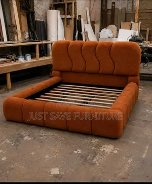 Luxury 5x6 Carved Wooden Bed