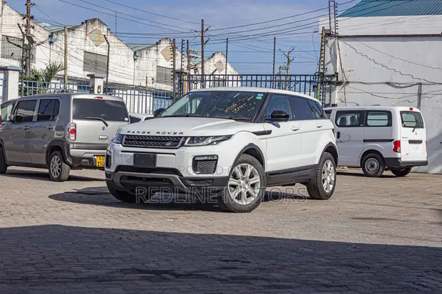 Land Rover Range Rover Evoque SE 4x4 2019 White - 1