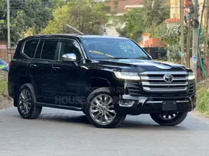 New Toyota Land Cruiser 300 ZX 2026