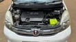Toyota Isis 1.8L G-Edition 2WD 2015 Nyeupe - 2
