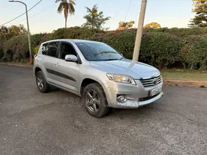 2012 Toyota RAV4 2.2L D4D Diesel Manual