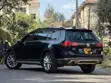 2017 Volkswagen Golf TSI SE 4-Door FWD Black - 2