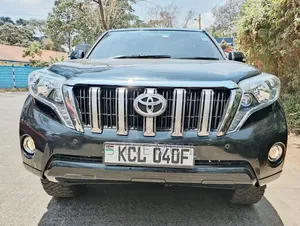 Toyota Land Cruiser Prado TXL 2012 Nyeusi Matt
