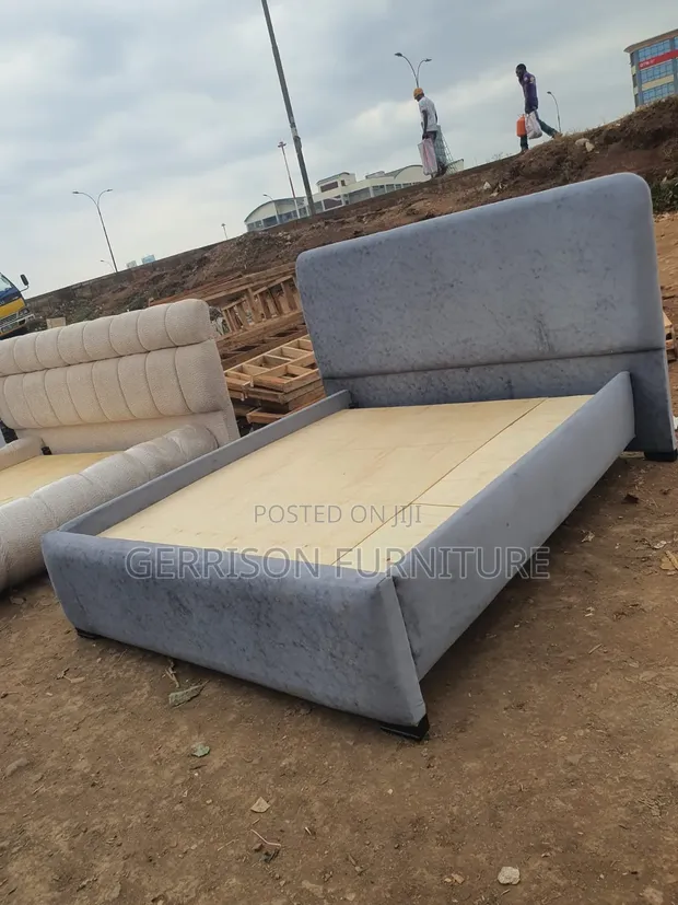 Kitanda cha Chester cha Ubora wa Juu 5x6 - 1