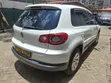 Volkswagen Tiguan 2.0 S 2009 White - 4