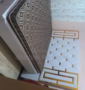 5x6 Luxury Chester Bed with Mattress