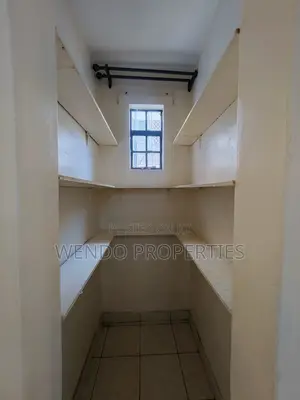 Ghorofa ya Vyumba 3 na DSQ Kileleshwa