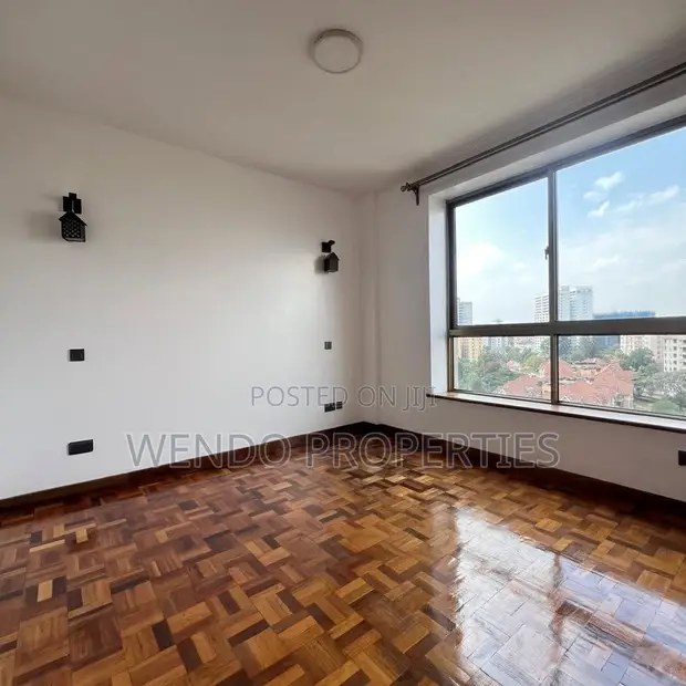 Apartment ya Vyumba 3 na DSQ Kileleshwa Kukodishwa - 1