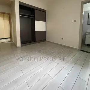 Ghorofa ya Vyumba 3 vya Kulala, Zote ni En-suite, Kuleleshwa
