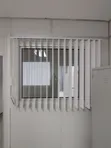 Vertical Blinds Nyeupe za Madirisha ya Ofisi - 2