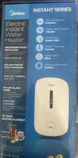 Midea Electric Instant Water Heater na Shower - 1