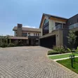 Bungalow ya Vyumba 4 vya Kulala, Zote Ni En-Suite, Runda, Inauzwa - 3