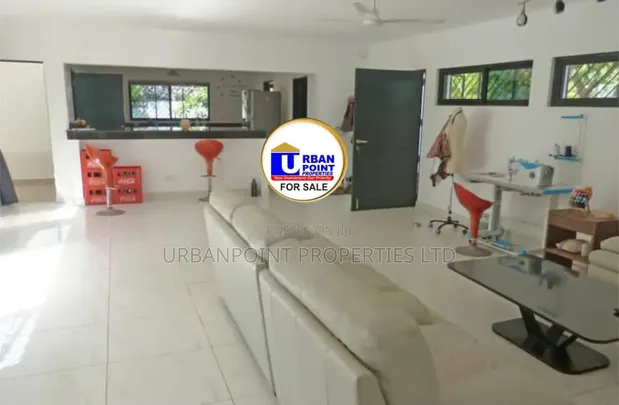 Furnished 4-Bedroom Villa in Watamu for Sale - 1