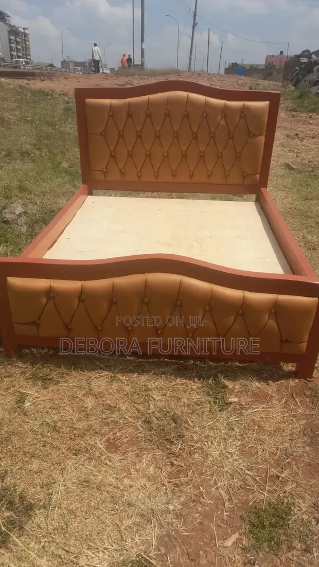 5x6 Upholstered Chester Bed Frame - 1