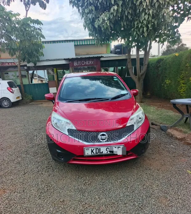 Nissan Note 2016 Nyekundu - 1