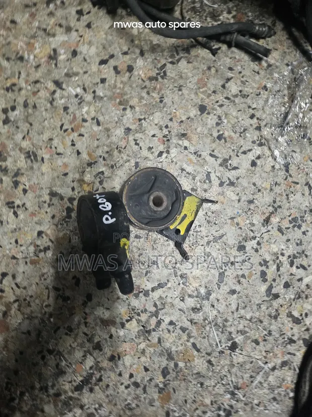 Toyota Probox Gear Mounting - 1