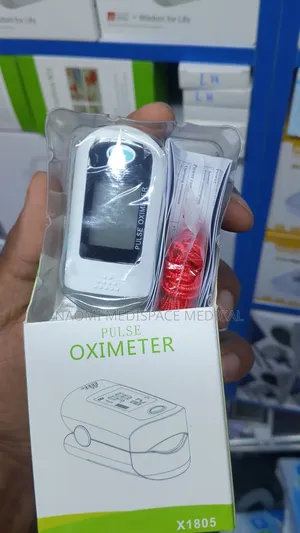 Portable Fingertip Pulse Oximeter yenye Battery Alarm
