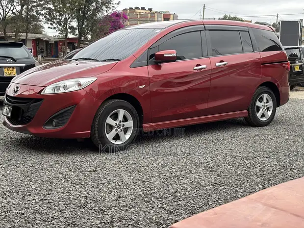 Mazda Premacy 2016 Nyeusi - 1