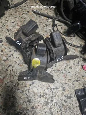 Honda Fit Gear Mounting