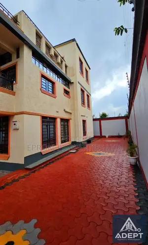 5-Bedroom Maisonette for Sale in Daykio, Kimbo