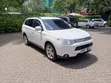 Mitsubishi Outlander 2014 White - 3